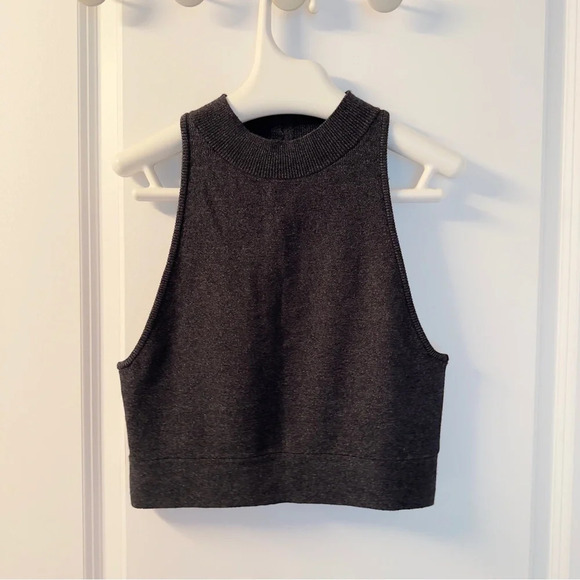 NWT Victoria’s Secret Corset Back Gray  Mock Neck Crop Top size M - Picture 3 of 7